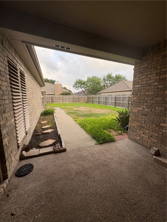7502 Lourdes St Property Photo 20
