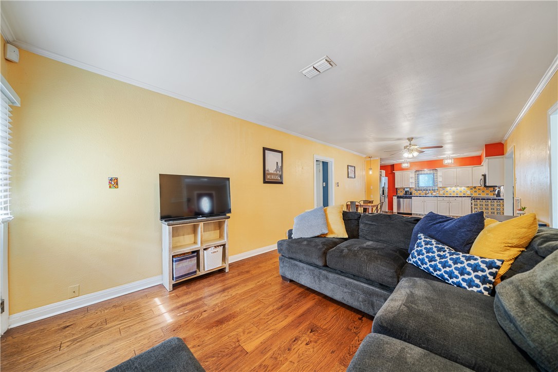 149 Rossiter St Property Photo 14