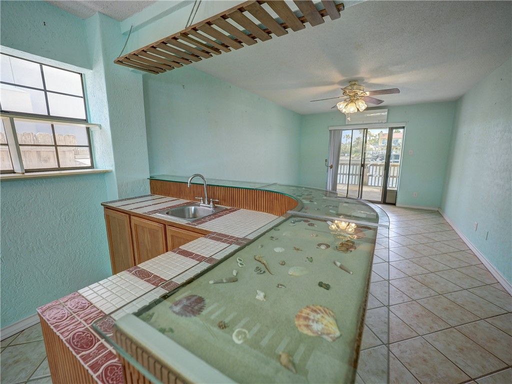 15317 Caravel Dr Property Photo 17