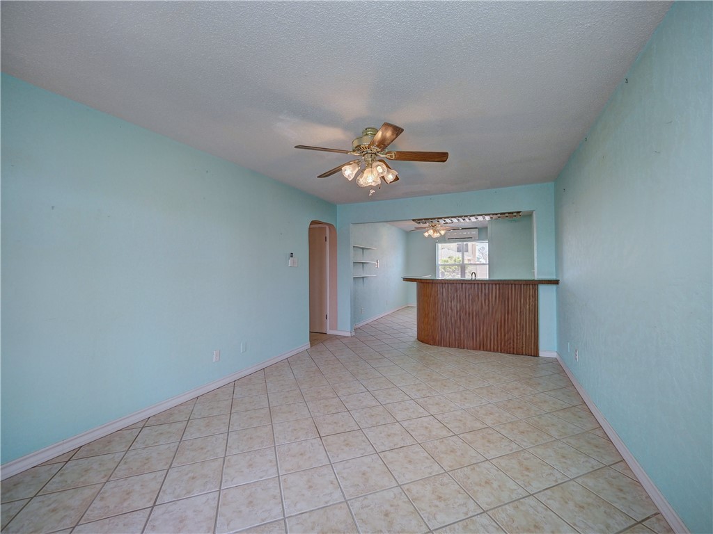 15317 Caravel Dr Property Photo 18