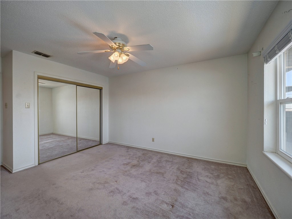 15317 Caravel Dr Property Photo 36