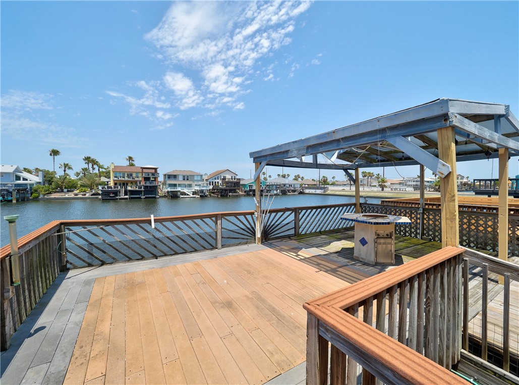 15317 Caravel Dr Property Photo 37