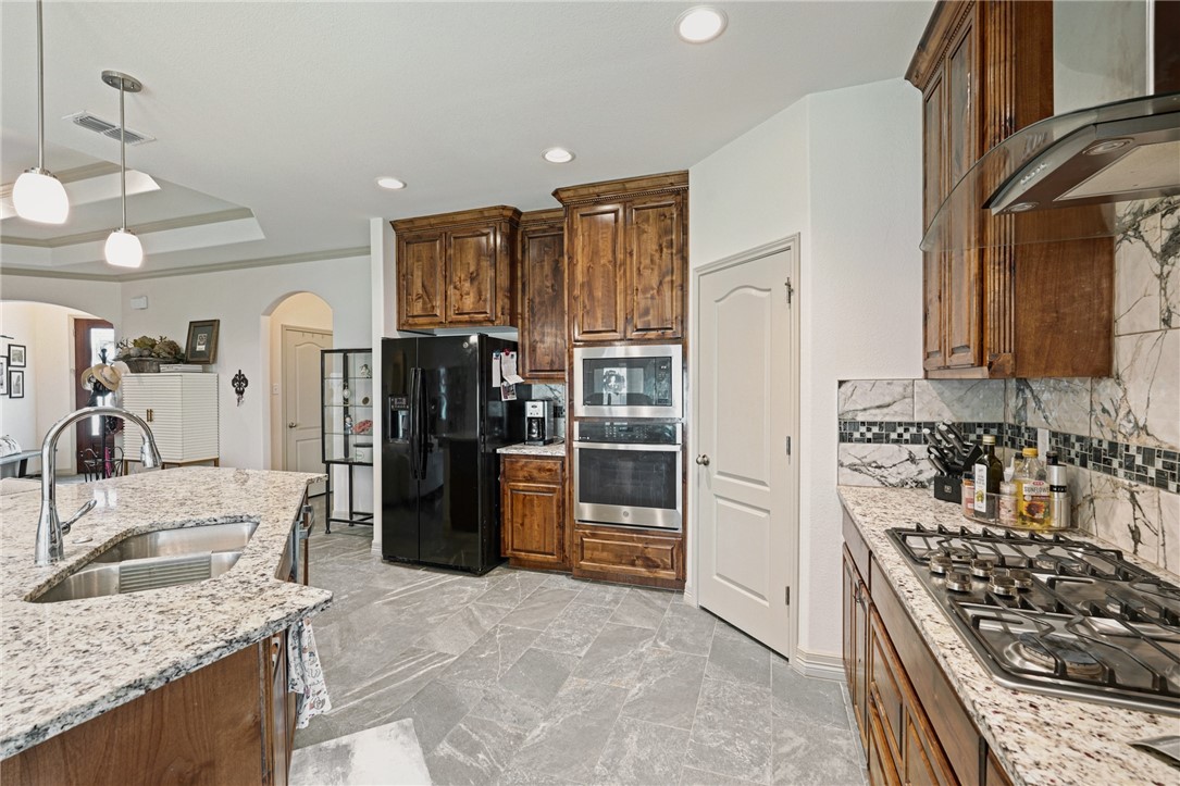 3137 Piranha Dr Property Photo 17