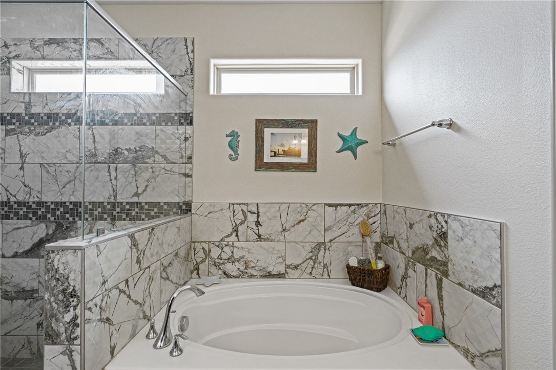 3137 Piranha Dr Property Photo 32