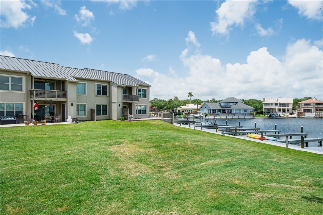 2407 Bayhouse Dr Property Photo 34