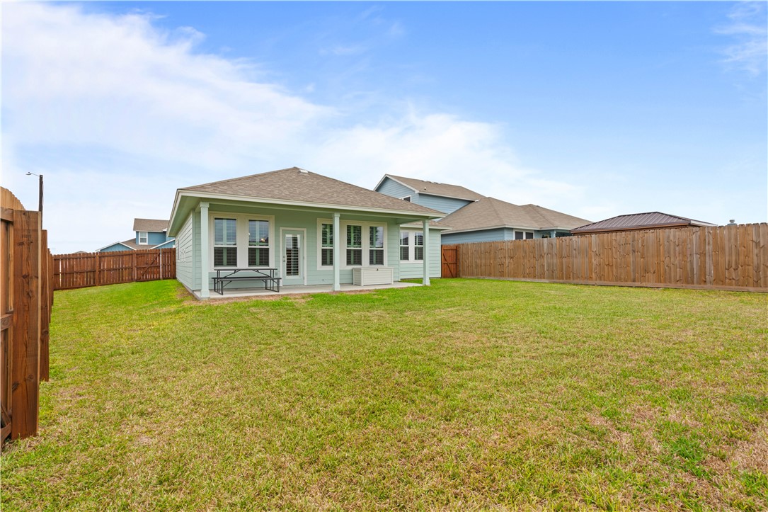 1745 Dr Ben Vela Dr Property Photo 20
