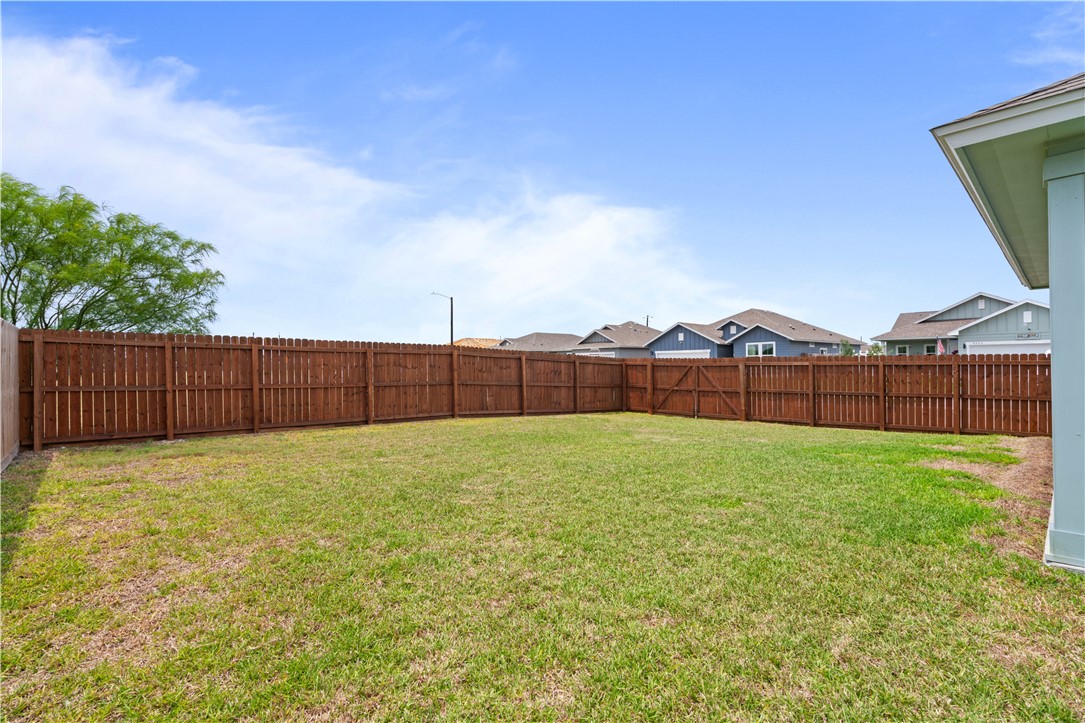 1745 Dr Ben Vela Dr Property Photo 22