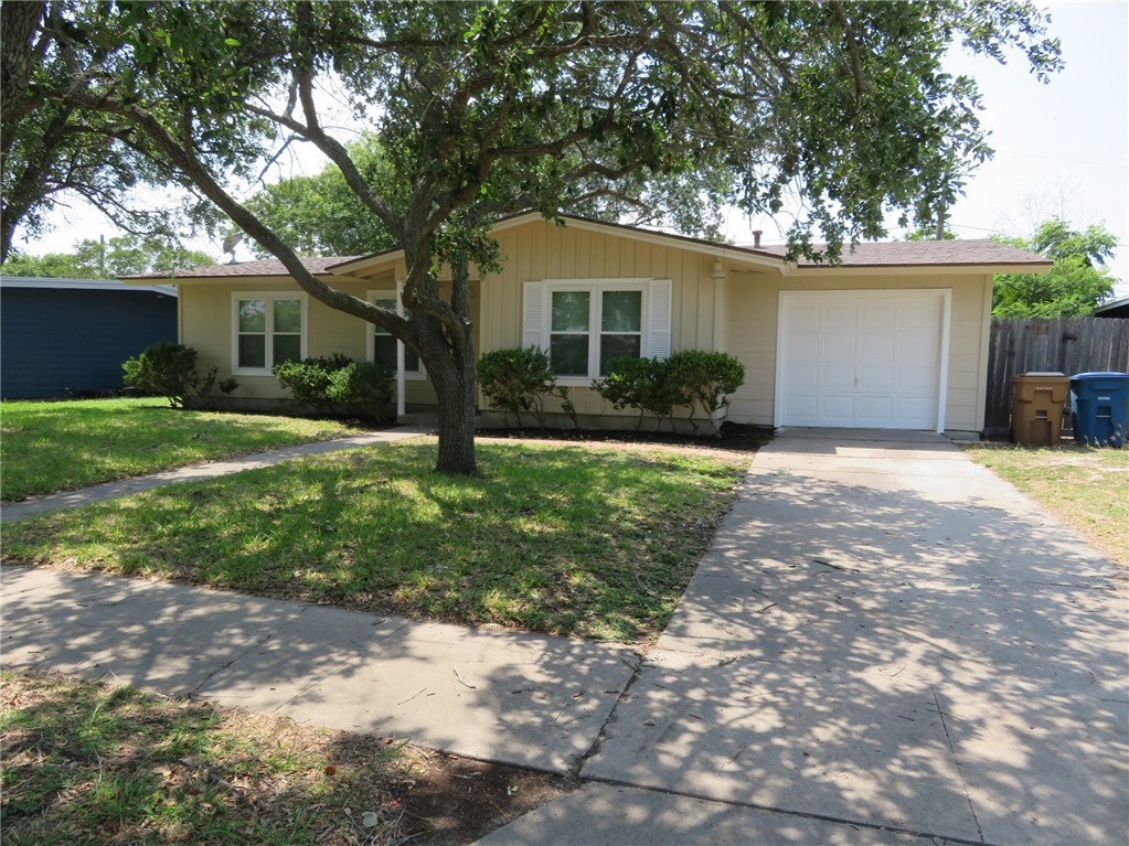 726 John Lee St Property Photo