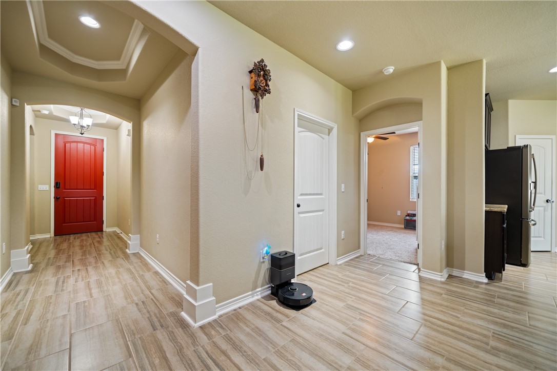 8110 Resplandor St Property Photo 24