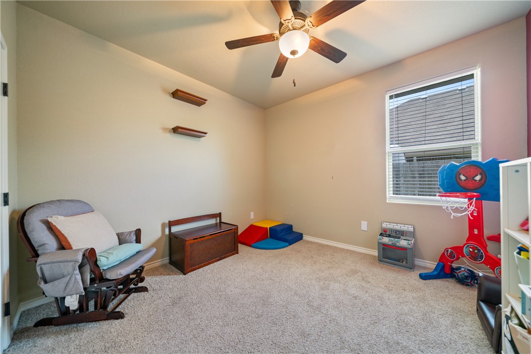 8110 Resplandor St Property Photo 25