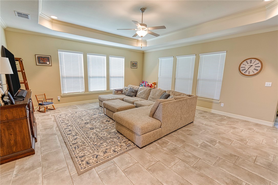 1818 Chesapeake Bay Dr Property Photo 6