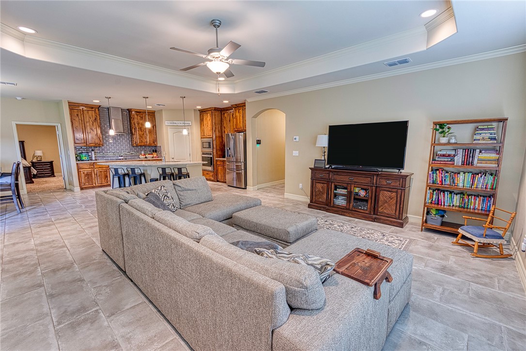 1818 Chesapeake Bay Dr Property Photo 8