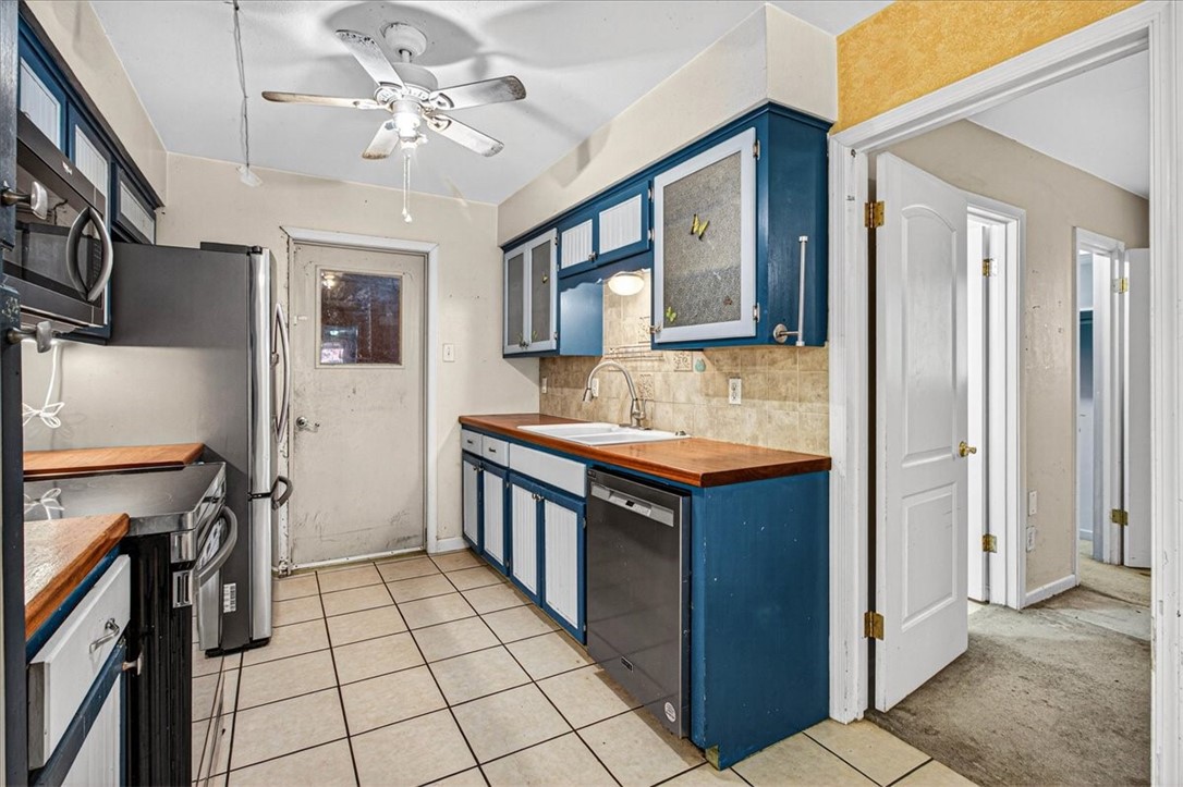 2114 Colorado St Property Photo 16