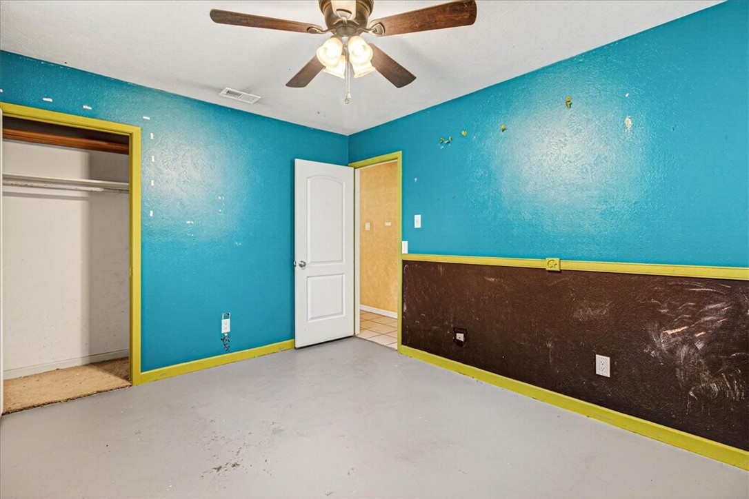 2114 Colorado St Property Photo 28