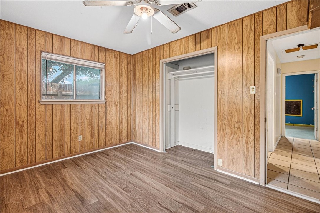 2114 Colorado St Property Photo 35