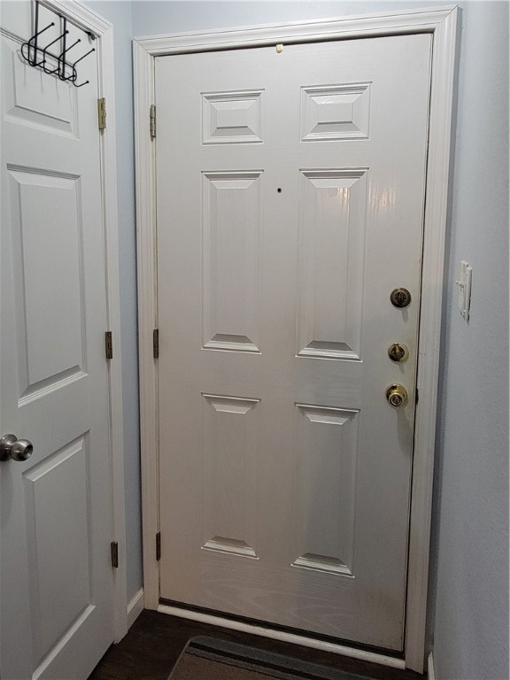 209 Forest Hills 210 Property Photo 4