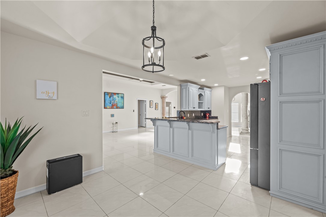 8230 Excalibur Property Photo 15