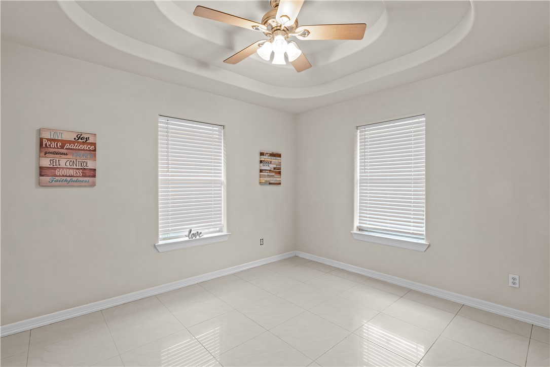 8230 Excalibur Property Photo 23