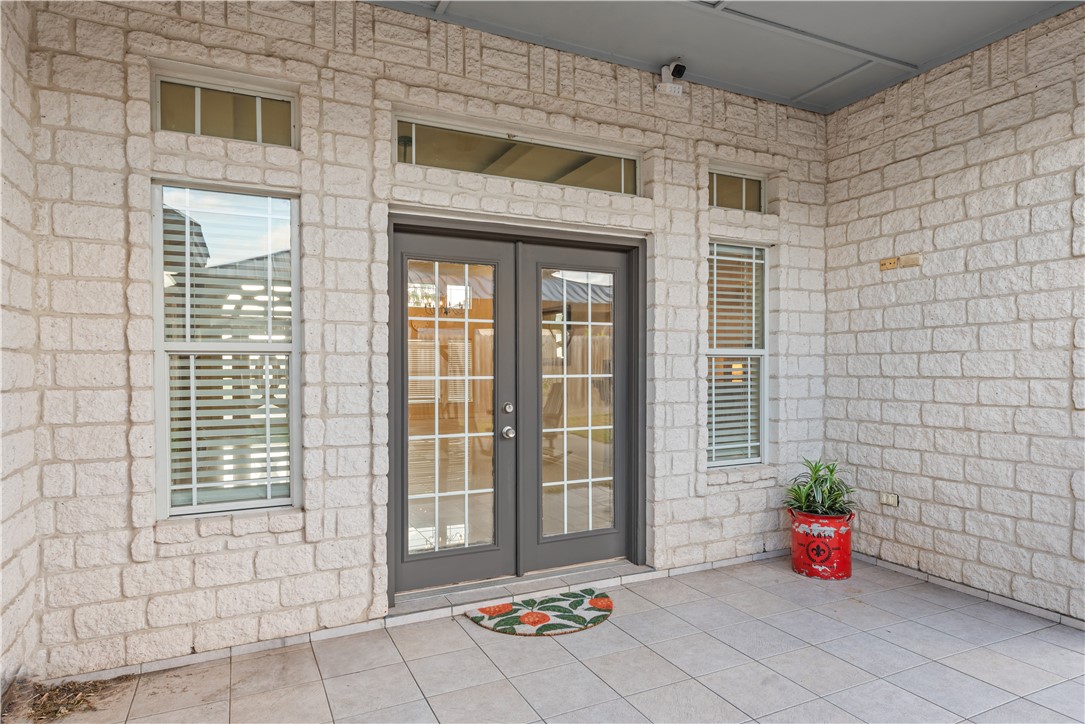 8230 Excalibur Property Photo 33