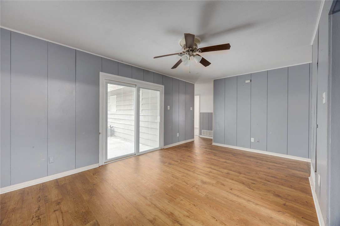1011 Diomede Dr Property Photo 10