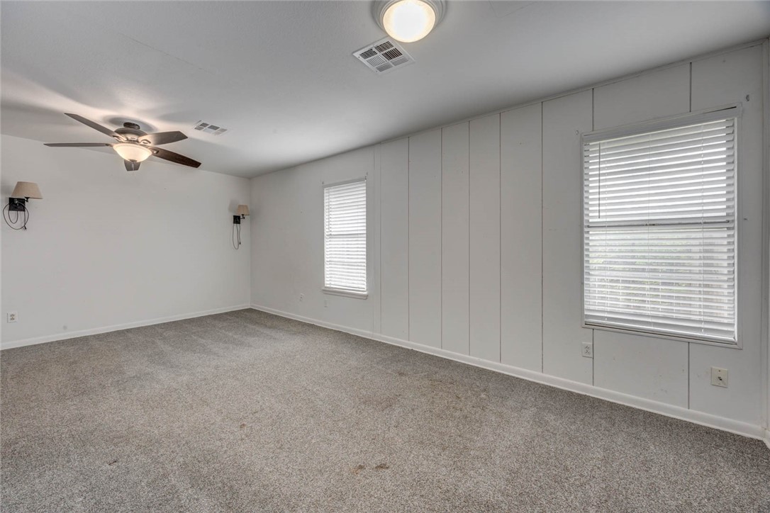 1011 Diomede Dr Property Photo 12
