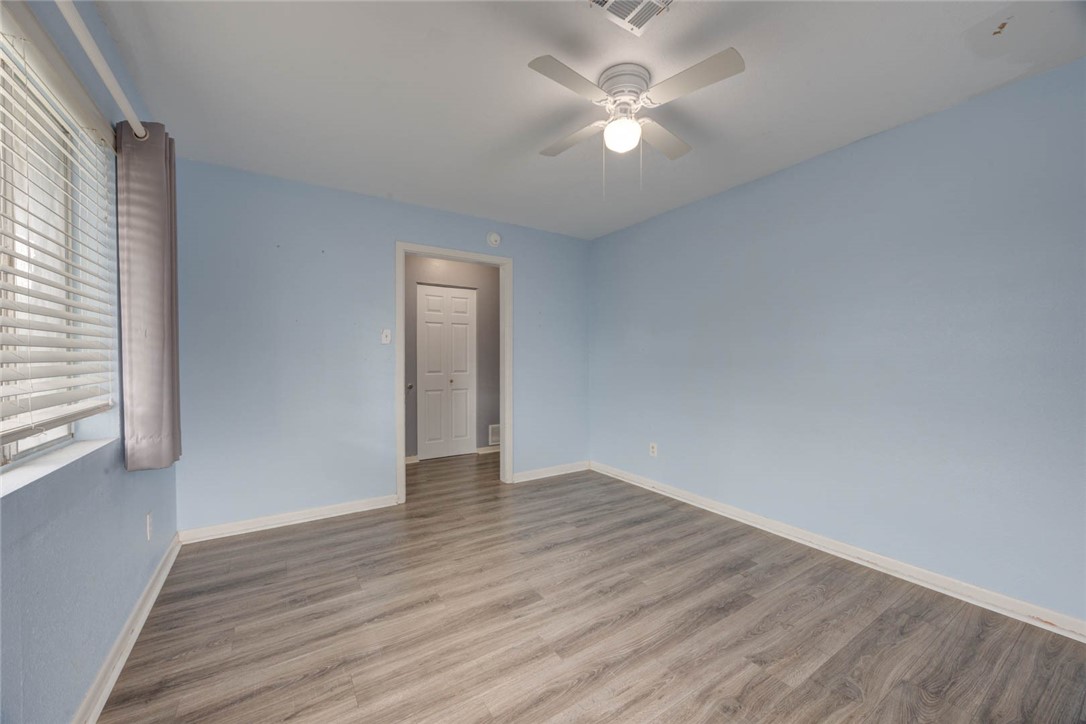 1011 Diomede Dr Property Photo 24