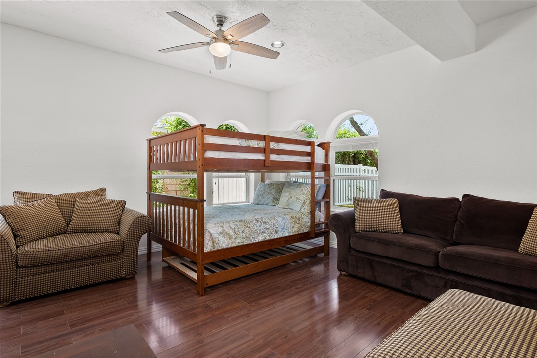 109 Tarpon Ct Property Photo 31