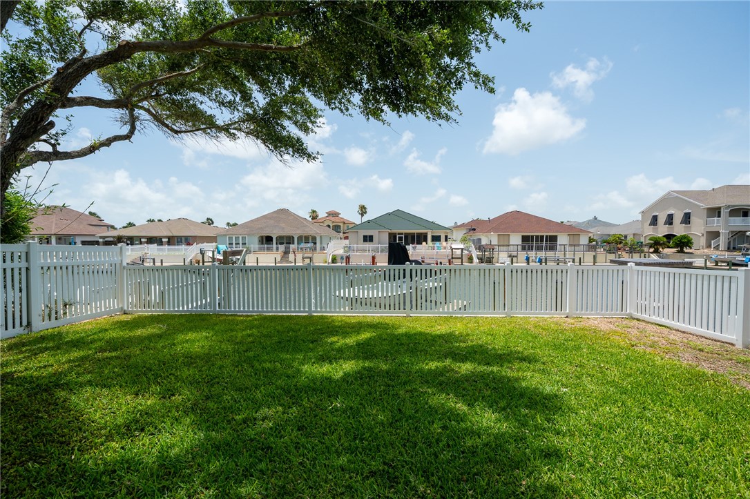 109 Tarpon Ct Property Photo 34