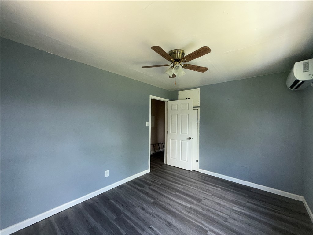 1105 Range St Property Photo 19