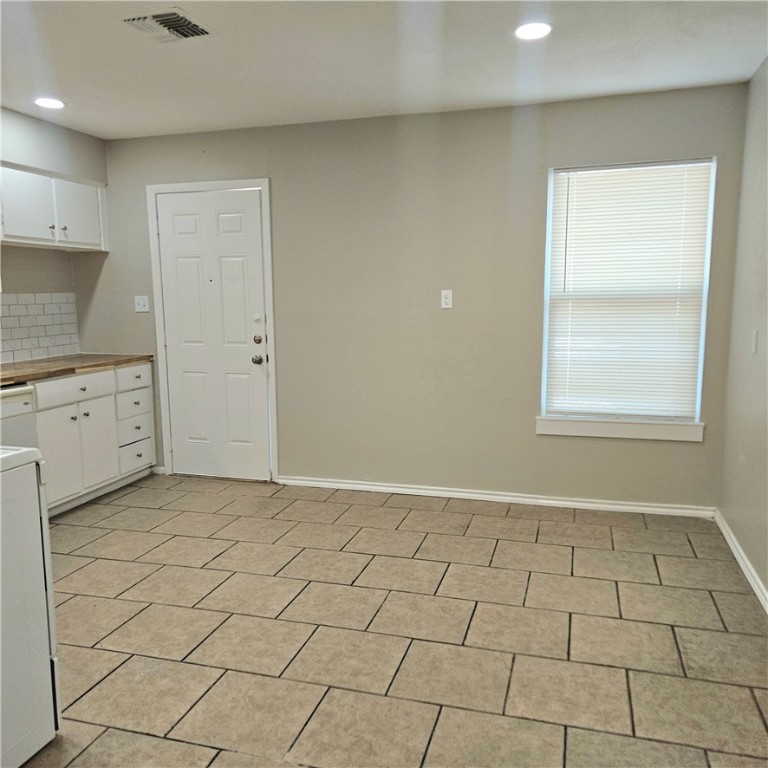 4749 Mokry Dr Property Photo 12