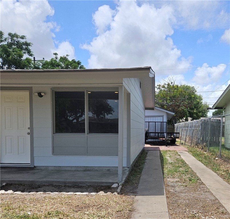 4749 Mokry Dr Property Photo 22