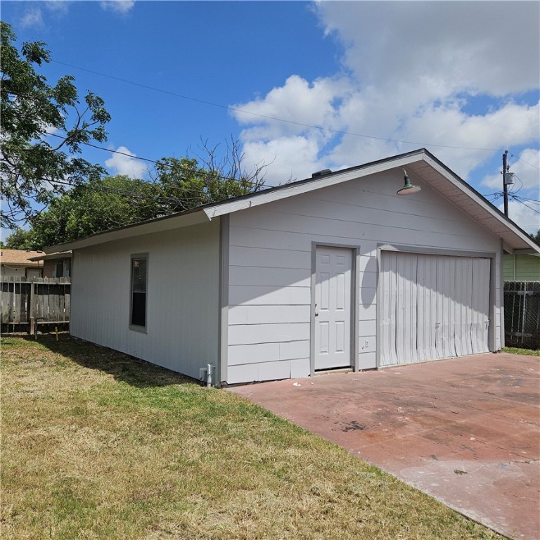 4749 Mokry Dr Property Photo 25