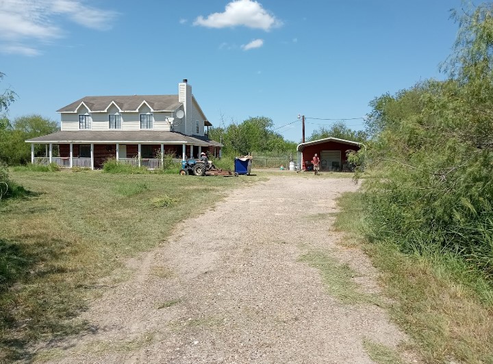 347 County Road 3075 Property Photo 1