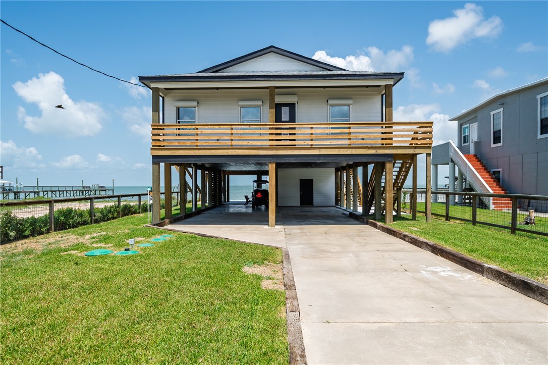 45 Belaire Dr Property Photo 2