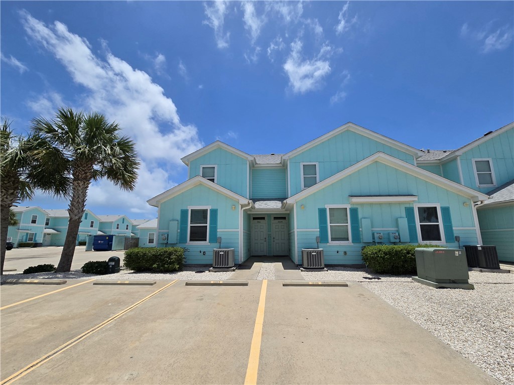 15109 Dory Dr Property Photo 6