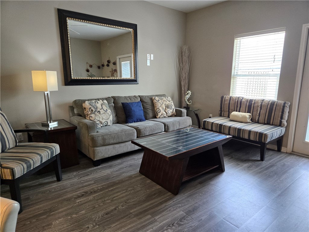 15109 Dory Dr Property Photo 13