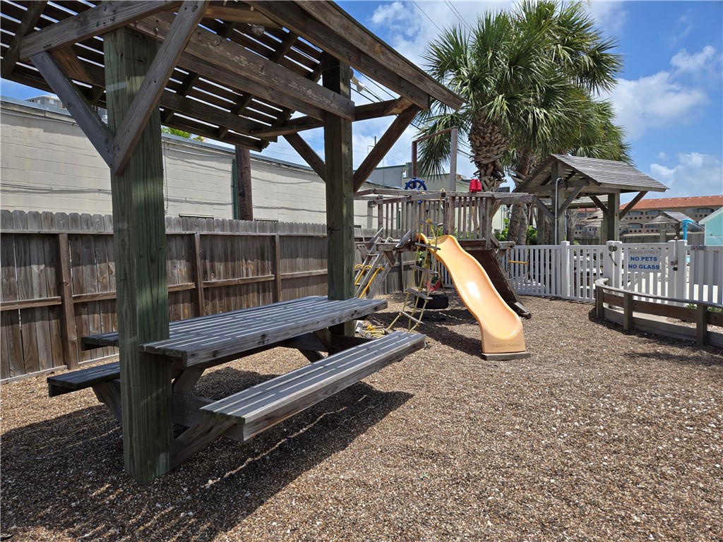 15109 Dory Dr Property Photo 31