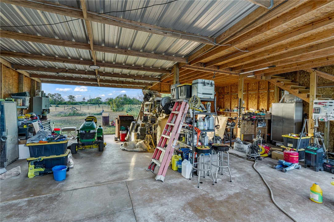 142 Meadow Trai Property Photo 31