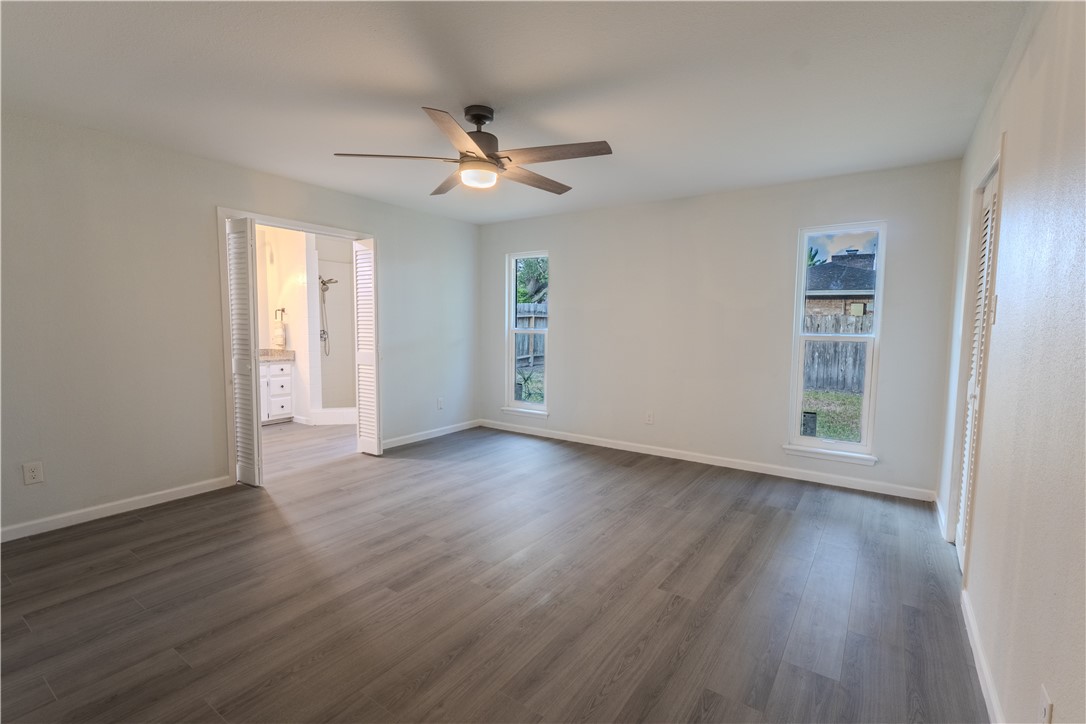 4126 Crenshaw Dr Property Photo 8