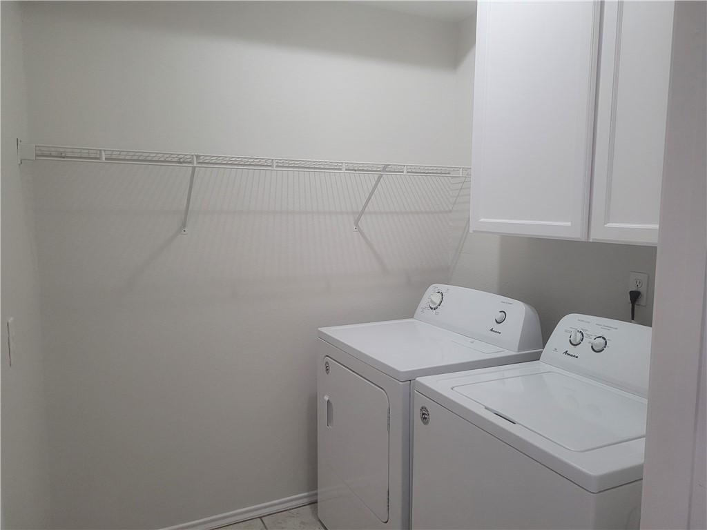 13958 Fortuna Bay Dr E Property Photo 9