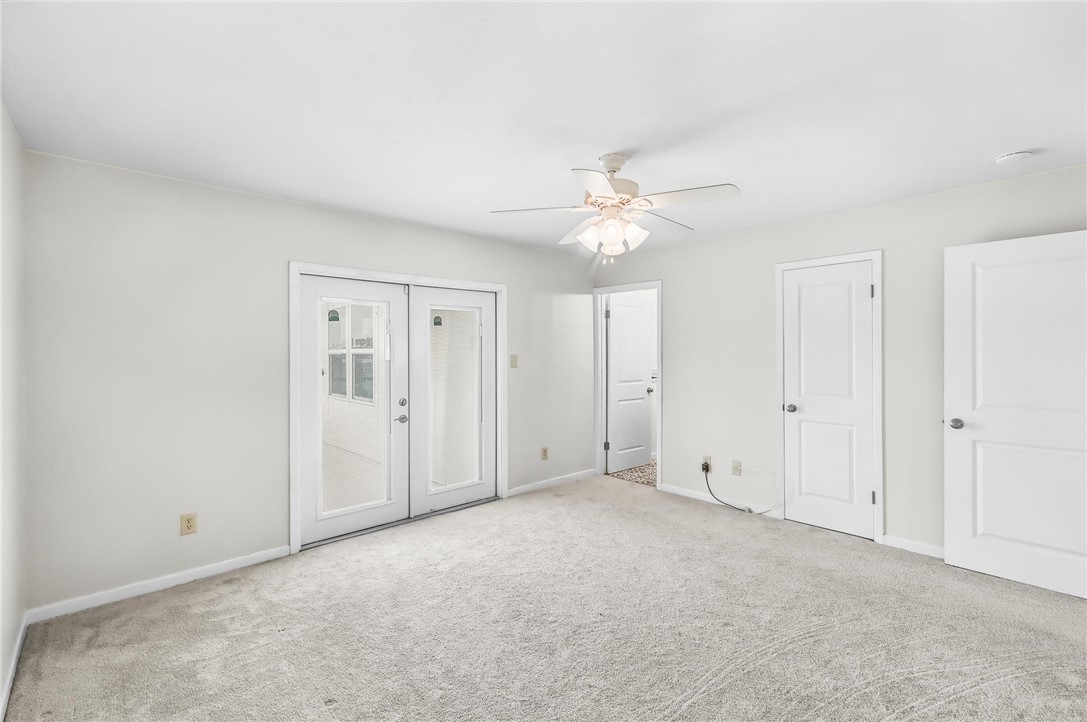 13765 Eaglesnest Bay Dr Property Photo 17