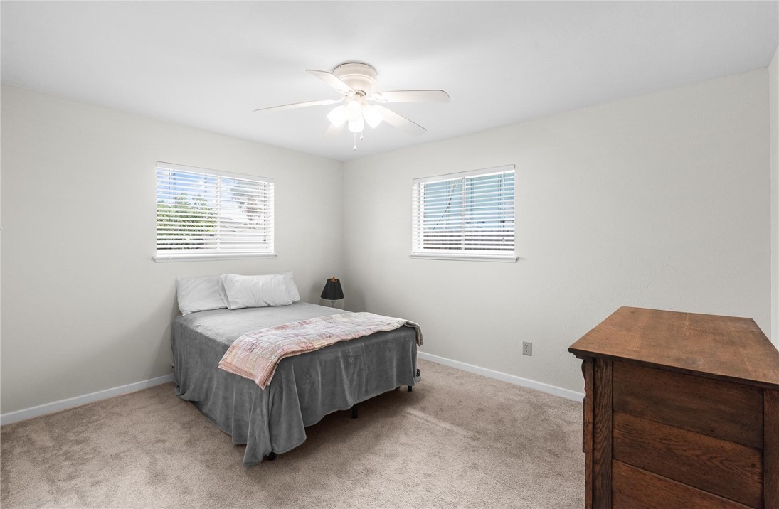 13765 Eaglesnest Bay Dr Property Photo 22