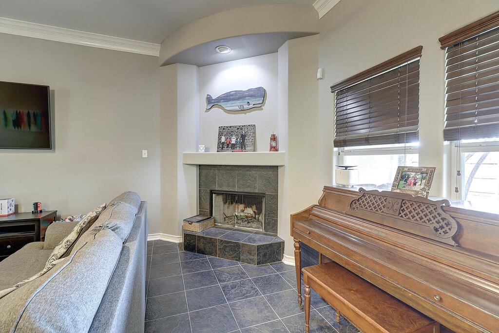 7326 Aborigine St Property Photo 13