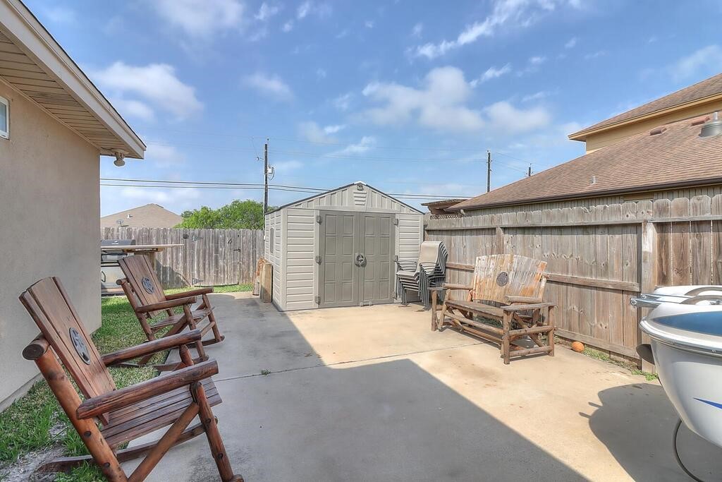 7326 Aborigine St Property Photo 38