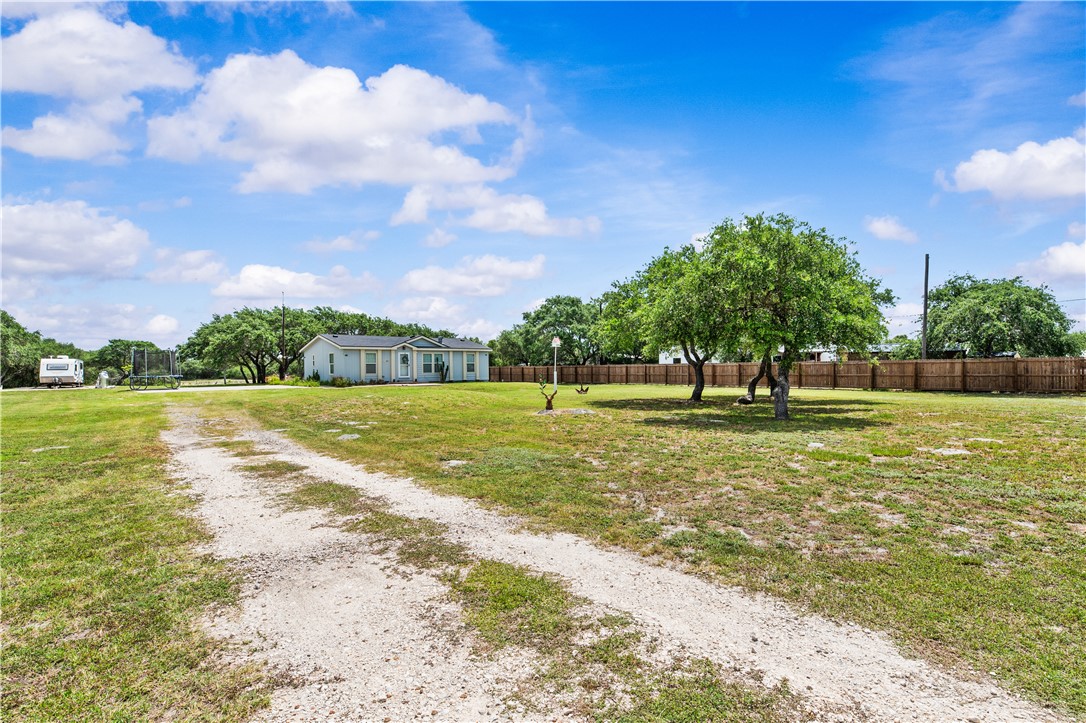 1182 Lee Road Property Photo 2