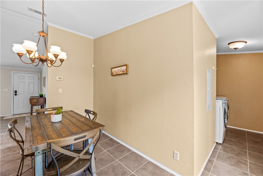 1182 Lee Road Property Photo 10