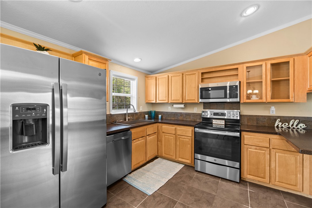 1182 Lee Road Property Photo 12