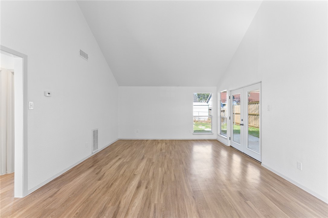 1202 Cll San Marcos Property Photo 3