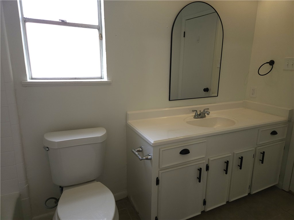 5009 Wingfoot Ln Property Photo 11
