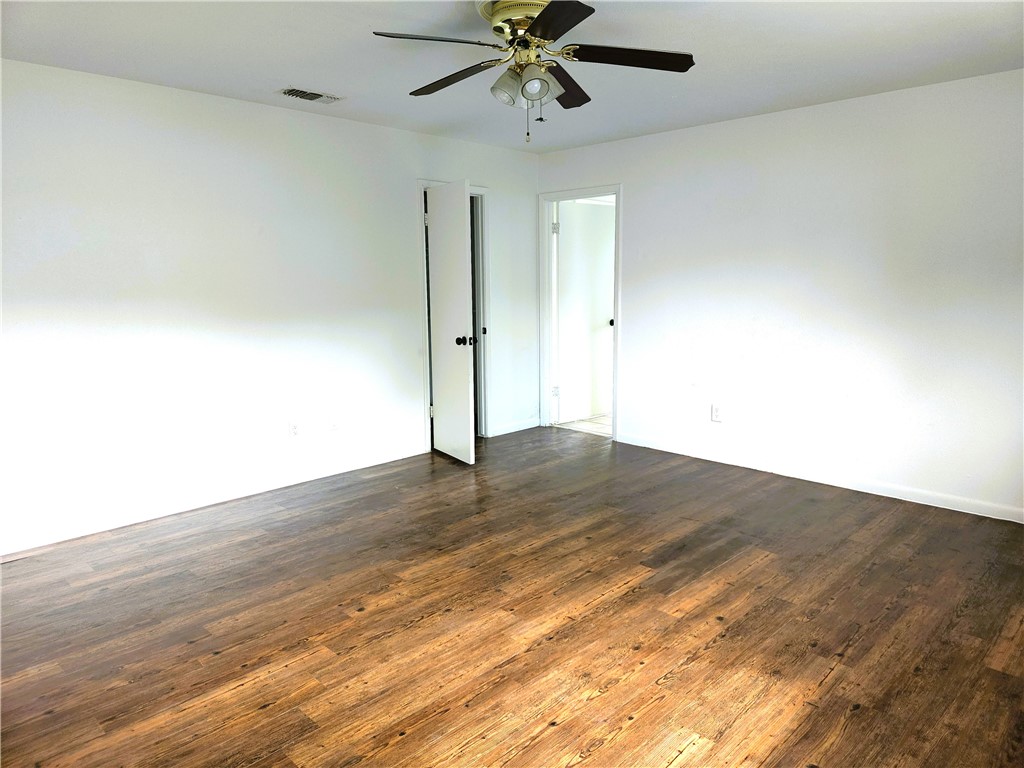 5009 Wingfoot Ln Property Photo 24